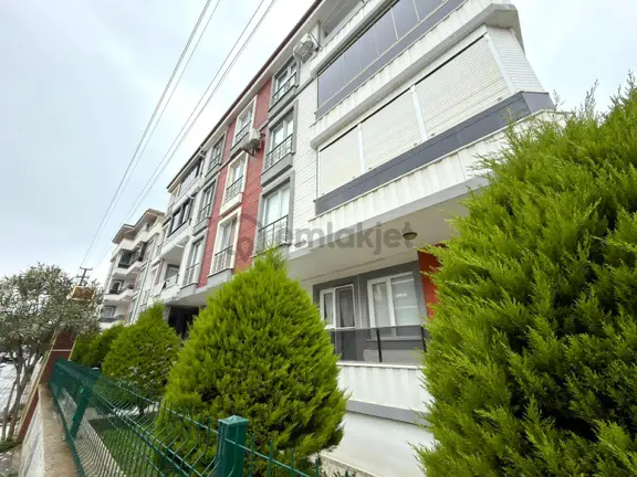🏡 Referas'tan Altınkum'da Ayrı Mutfak Asansörlü Ön Cephe 2+1 Daire 1