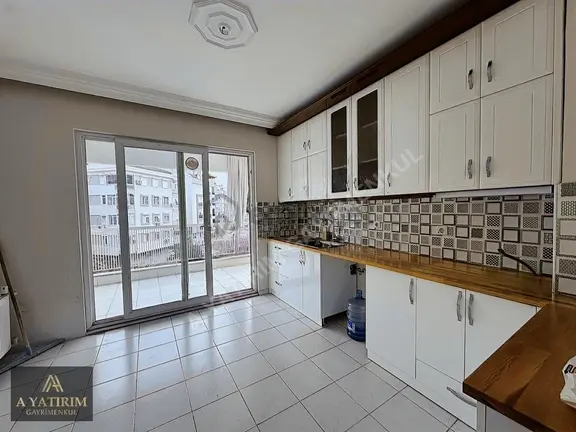 A Yatırımdan Yeşilbahçe De Arakat 3+1 Doğalgazlı Kiralık Daire 1
