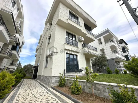 🏡 Referans'tan Zeytinli'de Doğa Manzaralı Ara Kat 2+1 Daire 1