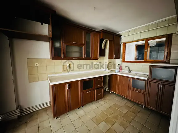 ✅utku Mahallesi🏡 ✅3+1 110m2 5 Katlının 3 Katı ❇️özelikli Petek Kombili Çift Cephe 1