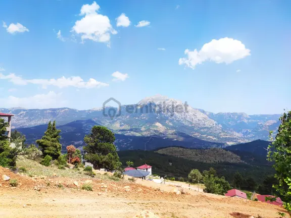 Kar Emlaktan Yeni Konacık Bozkırlı Mevkiinde 500 M2 Satılık Arsa 2