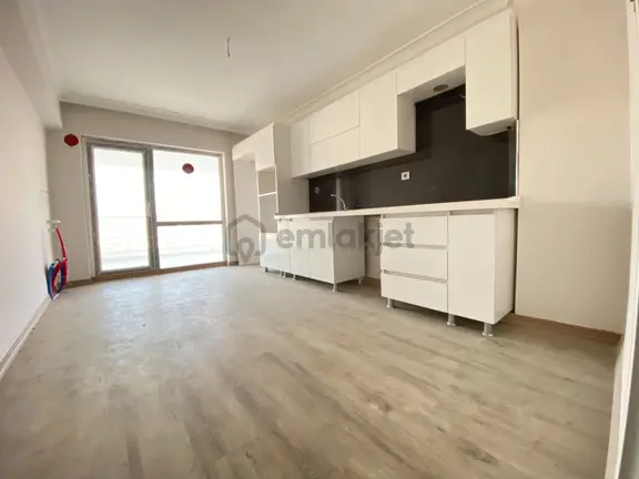 Gökçe Emlak'tan Sarayda Geniş Ultralüx 4+1 Sıfır Satılık Daire 1