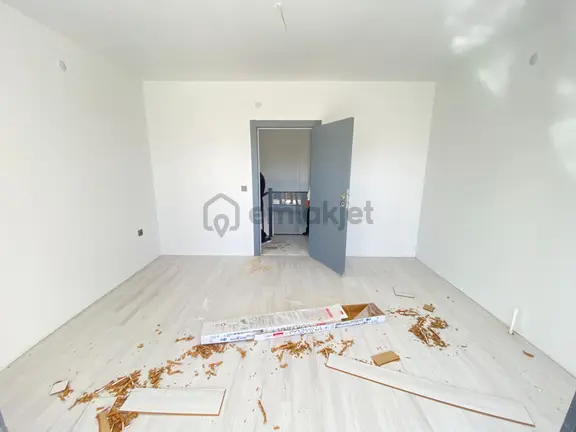 Gökçe Emlak'tan Saray Gümüşolukta 1+1 Sıfır Satılık Daire 2