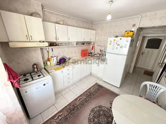 🏡 Referans'tan Altınkum Sahile Yakın Köşe Cephe Geniş M² Ferah Doğalgazlı 2+1 Daire 1