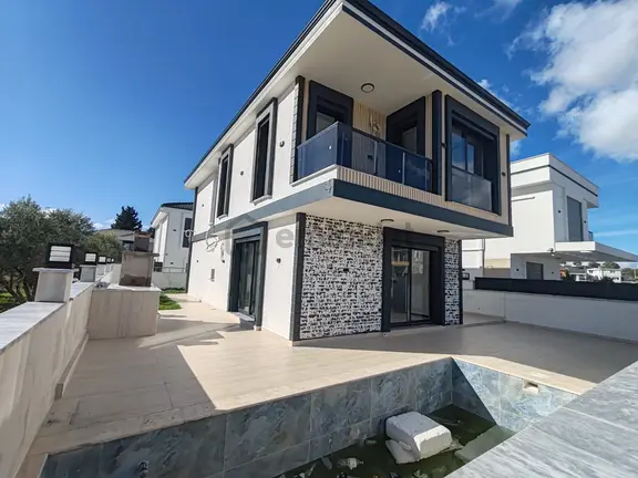Didim'de 3+1 Ayrı Mutfak Müstakil Villa | Havuzlu 1