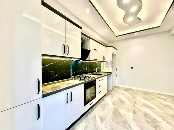 🏡 Referans'tan Altınkum'da Denize 550 M Ebeveyn Banyolu Ayrı Mutfak 2+1 Daire 1