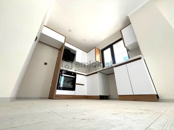 🏡 Referans'tan Altınkum'da Şık Tasarımlı Ebeveyn Banyolu 2+1 Daire 2