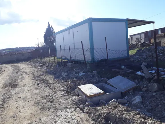 Sahibinden Lapseki'de Yaşam Konteyneri Olan, 2 Kat İmarlı, Altyapılı 255m² Tek Tapu 1