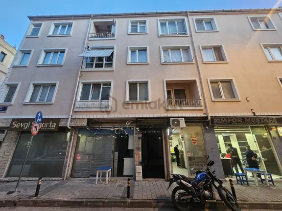 Mükemmel Lokasyonda Uygun Fiyat Kapalı Mutfak 2+1 Satılık Daire 1