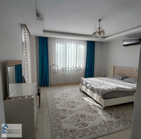 Antalya Sidede Denize Yakın Müstakil Ev 1