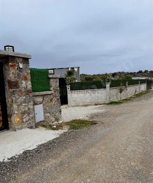 Buca Gölet Karşısı Satılık Arsa - 320m² Yatırım Fırsatı 1