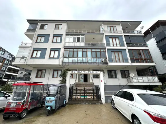 Gürsoy'dan Altıkumun Ara Kat En Geniş 1+1 Dairesi 2