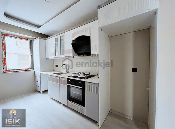 Işık Gayrimenkul'den Dadaşkent' Te Satılık 3+0 Lüks Daire 1
