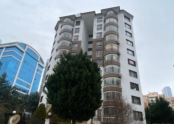 Çukurambarda Şık Ve Modern Tasarımlı Çok Kullanış Ferah 4+1 Dairemiz... 1