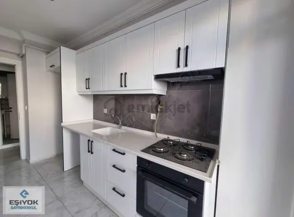 Acil Satılık Torbalı Mahallesi'nde 2+1 1