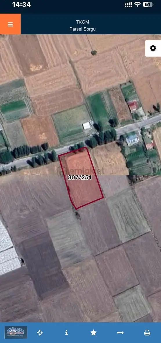 Furkan Emlak Dan Bostandere Asfalta Sıfır Satılık Tarla 1