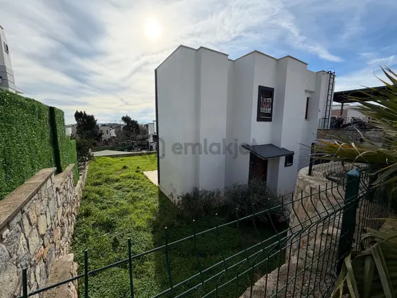 Bodrum Konacık Satılık Doğa Manzaralı 2+1 Müstakil Villa 1