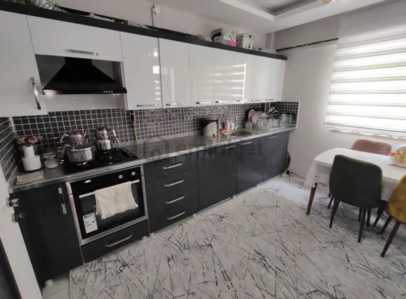 Şeyh Bayramın Gözde Yerinde Satılık 2+1 Daire 2