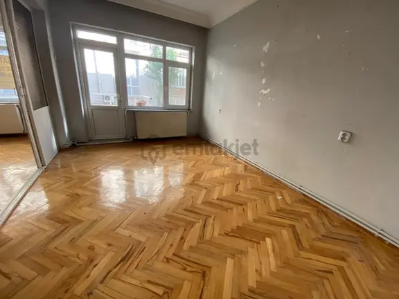 Bandırma Mavi Emlaktan Hacı Yusuf Mahallesinde 2+1 Satılık Daire 2