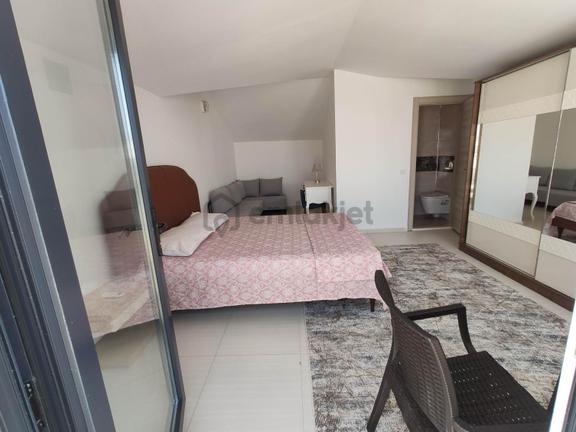 Merkez Mahallesine Asansorlu Ve Klimali Esyalı Daire 1