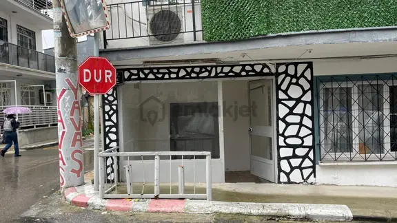 Anayola Yakın Kiralık Dükkan 1