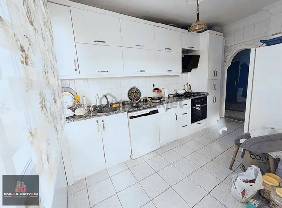 Şelale Mah.site İçi Full Krediye Açık Ara Katta 3+1 145m2 Daire 1
