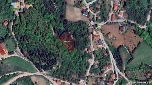 Dereköy'de Köyiçi En Uygun Tarla 1410m2 1