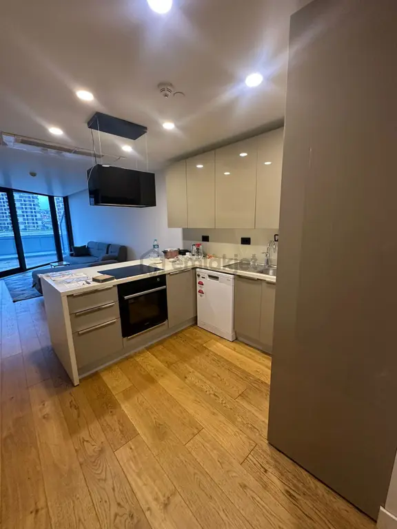 Prime İstanbul Kiralık 1+1 Teraslı Özel Ve Sıfır Residence 1