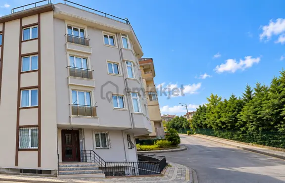 Finans Merkezine Komşu Güney Cephe 2+1 Arakat Satılık 2