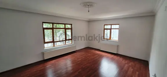 Mamak Kutlu Mh. Ebeveyn Banyolu Geniş 3+1 Daire Fırsatı 1
