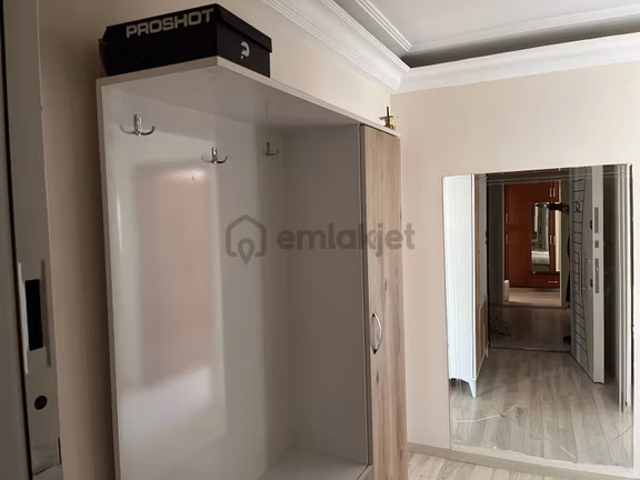 Yenibaraj Mahallesinde 2+1 Eşyalı Kiralık Daire – Merkezi Konum 2