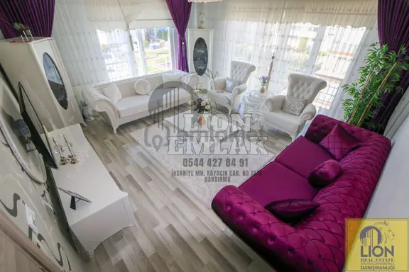 Lıon Emlak'tan İhsaniye'de Site İçi,otoparklı Satılık 3+1 Daire 1