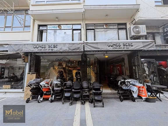 Ünyenin En Köklü En Gözde Ticari Kont İmarlı İş Yeri Ve Ofsleri 1