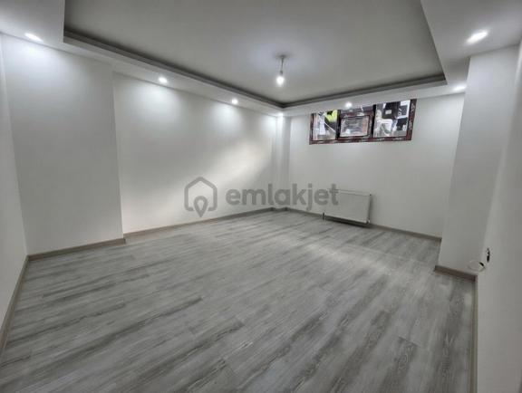 Loft'tan Fevziçakmak Mah Bahçeli 2+1 85m2 Sıfır Bahçe Kat Daire 1