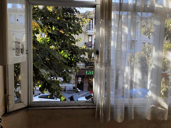 Remax Anka'dan Çarşıda Merkezi Ve Kullanışlı Öğrenciye 3+1 Daire 2