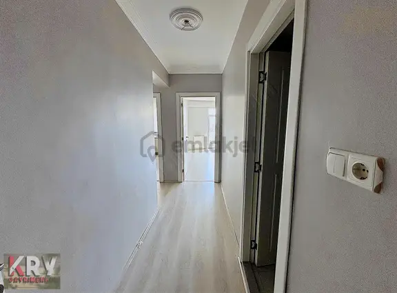 Yenigün Mahallesinde Bakımlı 3+1 2