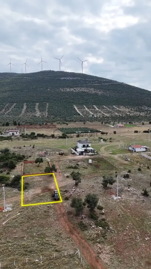 Balova1 Elektrik Mevcut Köşe Parsel 327 M² İmarlı Arsa 2