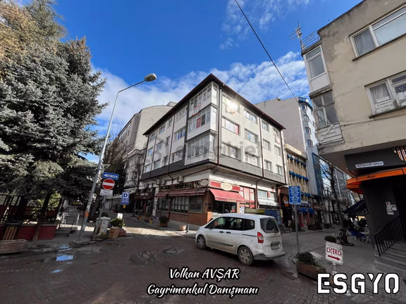 Esgyo'dan İkieylül Yanı İşlek Konumda Yatırımlık Home Ofisler 1