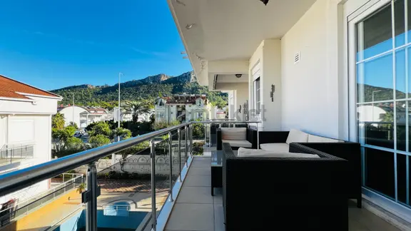 Kemer Merkezde Satılık 4+1 Daire. Услуги На Русском! 2