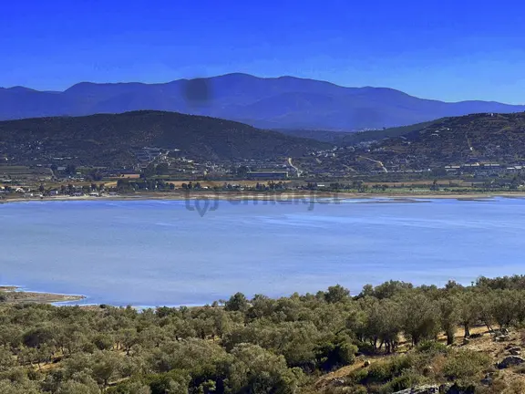 Bodrum'a Yakın Adabükü Plajlı Sitede Manzaralı Tripleks Villa 2