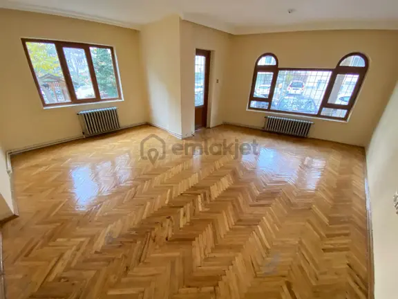 Şehir Hast. Karşısı Altında Daire Olan 2+1 Bağımsız Ön Cephe 1