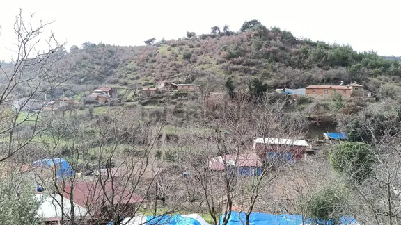 Karalar Köyünde 588 M2 Oturulabilir Müstakil Köy Evi 1