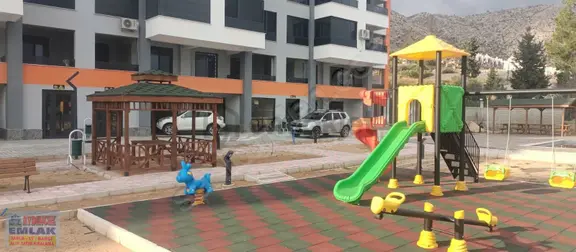 Palmiye Rezidans'ta Deniz Manzaralı, Eşyalı 2+1 Sıfır Daire 2