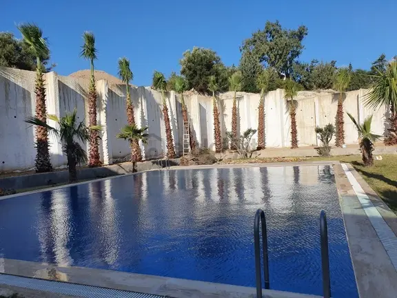 İzmir Çeşme Dalyan Havuzlu Sitede Bahçeli Kiralık Rezidans Daire 2