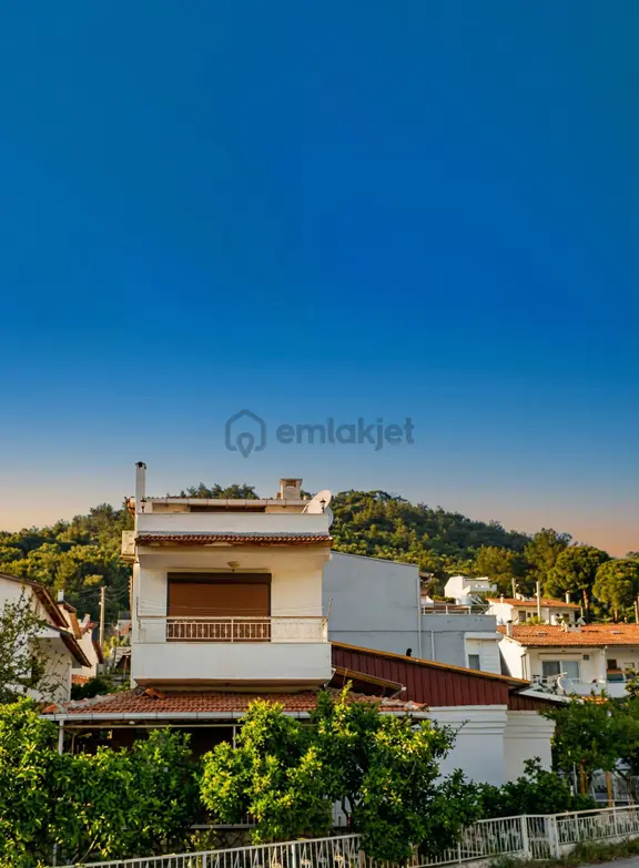 İzmir Özdere Çukuraltı Mahallesi Aksoy Sitesinde Satılık Villa 1