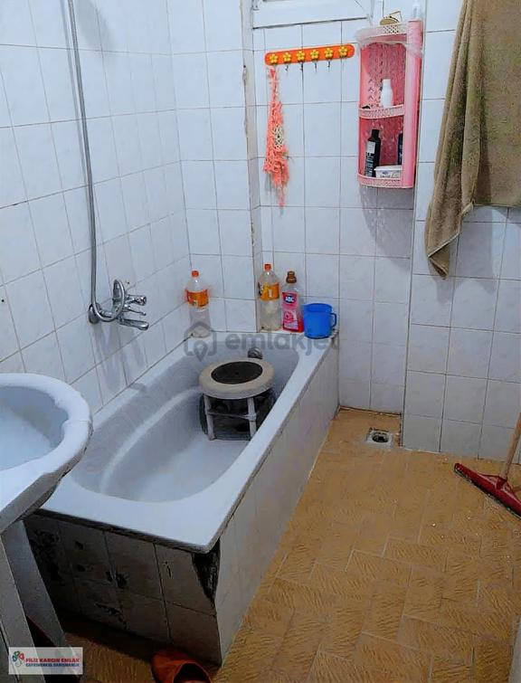 Filiz Emlaktan Bağcılar Sancaktepe Mah.2+1 110m2 Satılık Daire 2