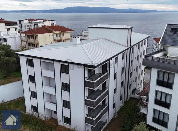 *yiğit Emlak Armutlu'dan*denize 100 Metre*sıfır Ultra Lüks 2+1 1