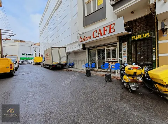 Tahir Ün Caddesi 217m² Batarkatlı Satılık Kiracılı Dükkan 1