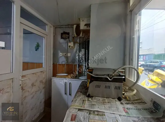 Tahir Ün Caddesi 217m² Batarkatlı Satılık Kiracılı Dükkan 2