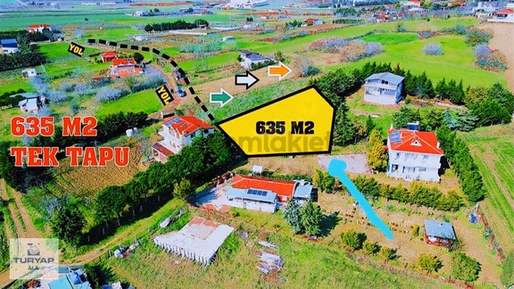 Turyap Alâ'dan Silivride Villâların Ortasında Acil Satılık Arsa 2